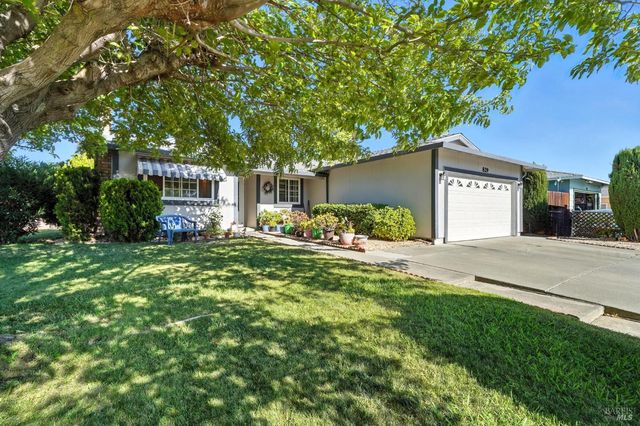 829 Tree Duck Way, Suisun City, CA 94585