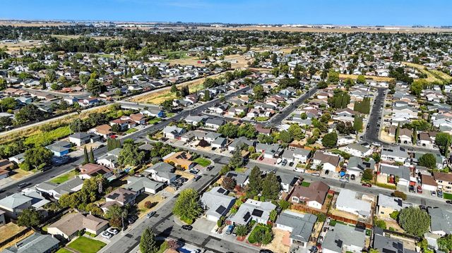 829 Tree Duck Way, Suisun City, CA 94585
