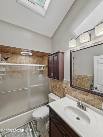 6 Aaron Avenue, Howell, NJ 07731