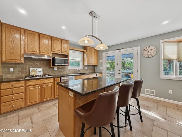 6 Aaron Avenue, Howell, NJ 07731