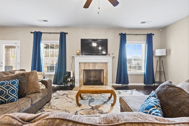 2625 Dunkirk Circle, Auburn, AL 36832