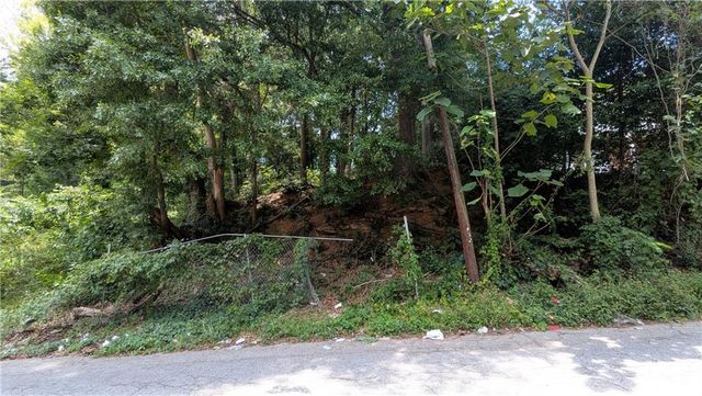 550 Pierce Avenue NW, Atlanta, GA 30318