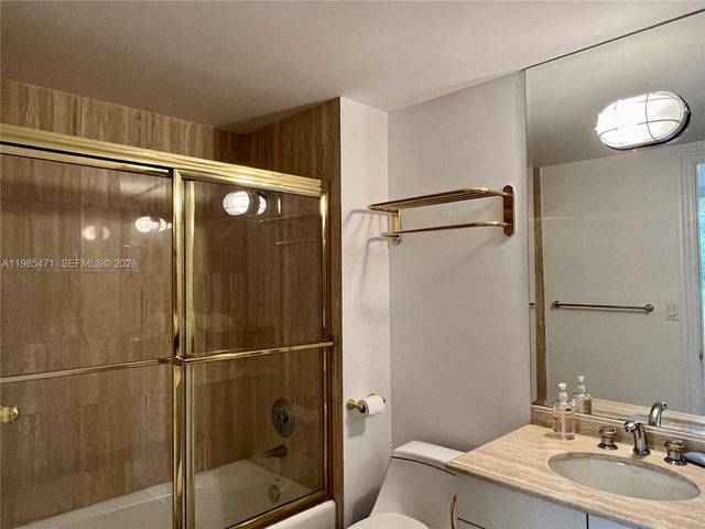 445 Grand Bay Dr 310, Key Biscayne, FL 33149