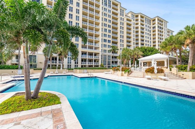 445 Grand Bay Dr 310, Key Biscayne, FL 33149