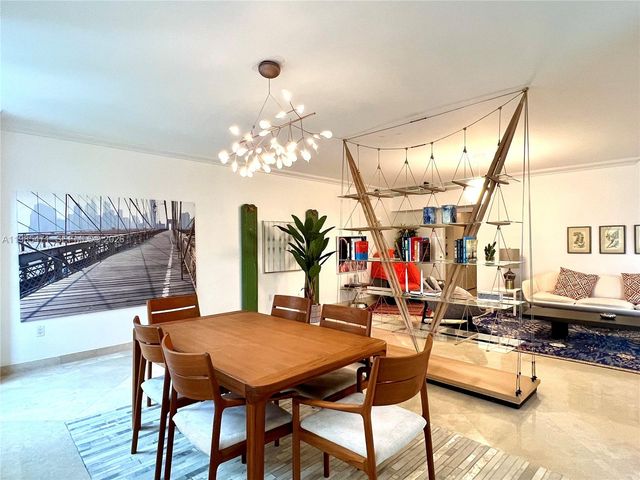 445 Grand Bay Dr 310, Key Biscayne, FL 33149