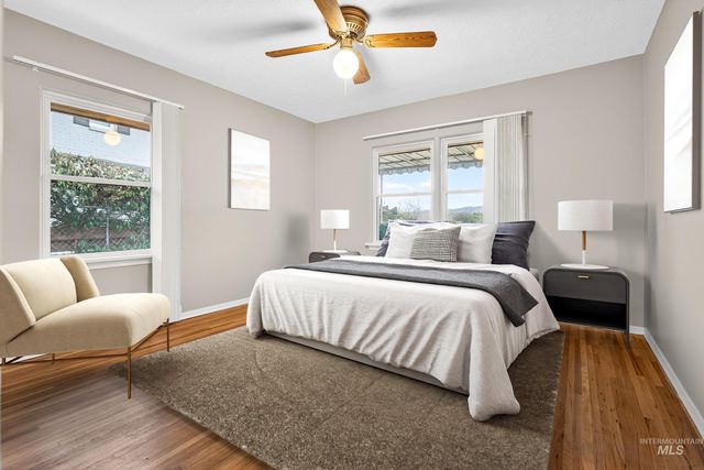 3322 N Mountain View Dr, Boise, ID 83704