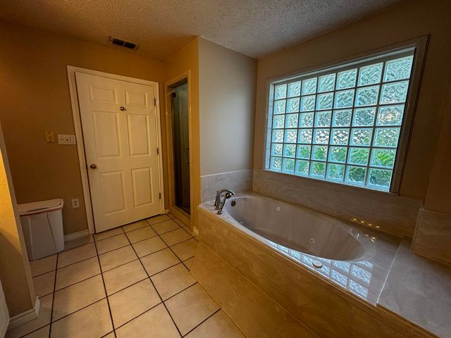 997 Sycamore, Overton, TX 75684