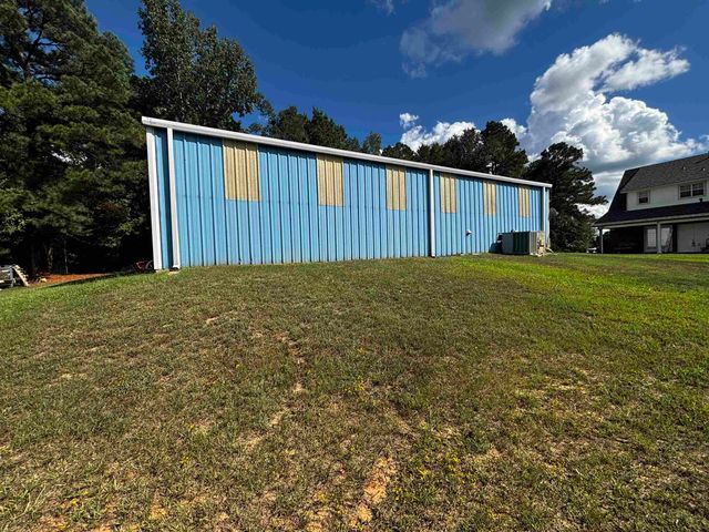 997 Sycamore, Overton, TX 75684