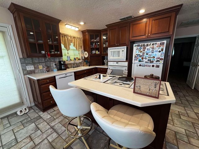 997 Sycamore, Overton, TX 75684