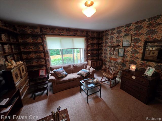 31935 W 14 Mile Road 120, Farmington Hills, MI 48334