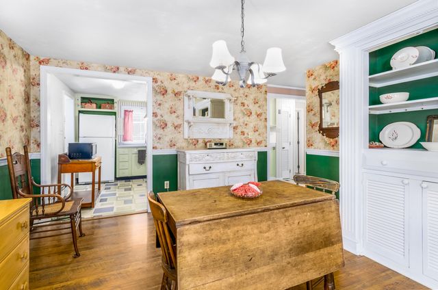 168 Ninigret Avenue, Mashpee, MA 02649