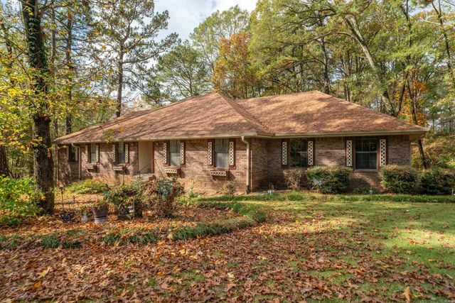 10 Ivy Cir, Arkadelphia, AR 71923