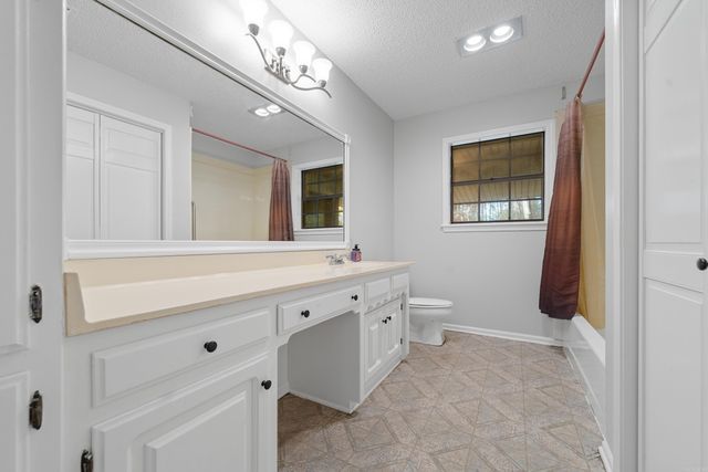 10 Ivy Cir, Arkadelphia, AR 71923