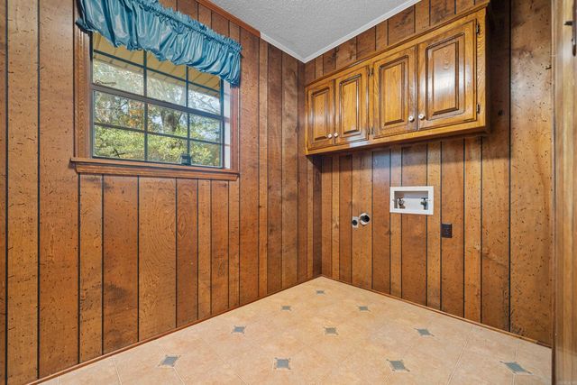 10 Ivy Cir, Arkadelphia, AR 71923