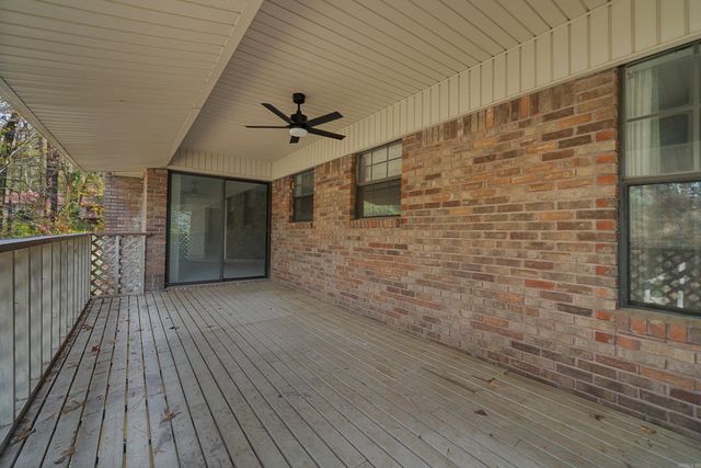 10 Ivy Cir, Arkadelphia, AR 71923