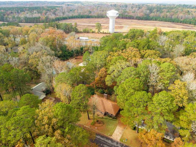 10 Ivy Cir, Arkadelphia, AR 71923