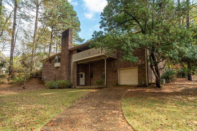 10 Ivy Cir, Arkadelphia, AR 71923