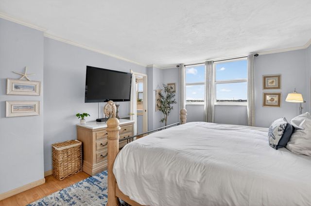 1050 Hillsboro Mile Hillsboro Mile 602w, Hillsboro Beach, FL 33062