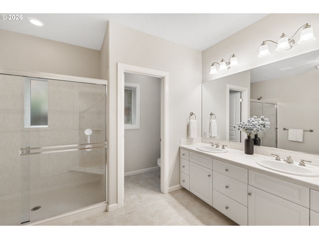 8407 Nw HAWKINS Blvd, Portland, OR 97229