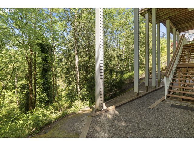 8407 Nw HAWKINS Blvd, Portland, OR 97229