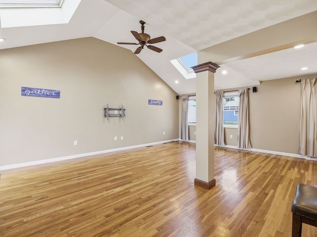 73 Pawtucket Dr, Lowell, MA 01854