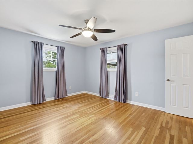 73 Pawtucket Dr, Lowell, MA 01854