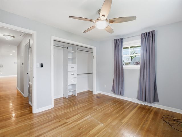 73 Pawtucket Dr, Lowell, MA 01854