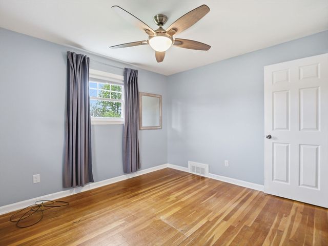 73 Pawtucket Dr, Lowell, MA 01854