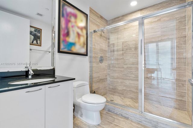 15901 Collins Ave 904, Sunny Isles Beach, FL 33160