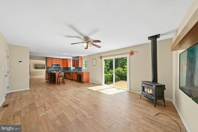 3609 OLD PHILADELPHIA PIKE, Bethlehem, PA 18015