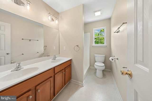 3609 OLD PHILADELPHIA PIKE, Bethlehem, PA 18015