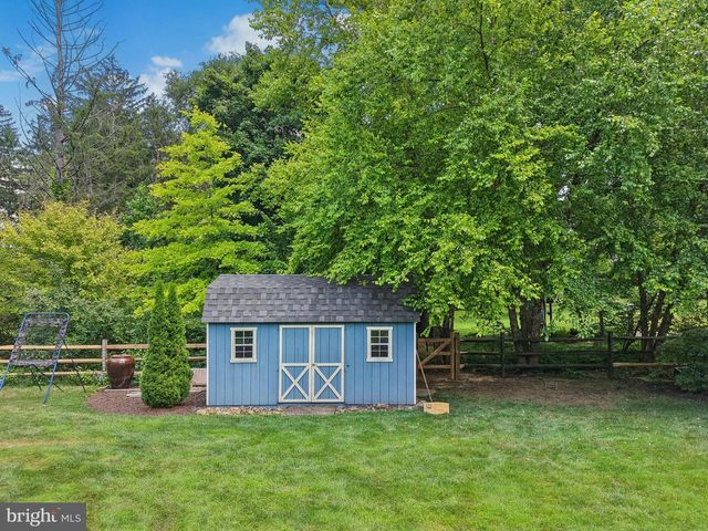 3609 OLD PHILADELPHIA PIKE, Bethlehem, PA 18015
