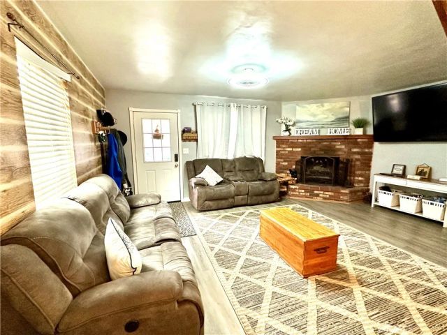 924 W Aeroplane, Big Bear City, CA 92314