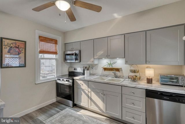 417 S HIGH ST, Mechanicsburg, PA 17055