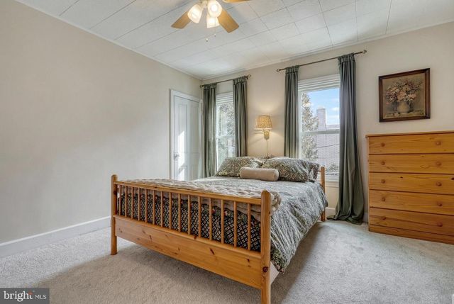 417 S HIGH ST, Mechanicsburg, PA 17055