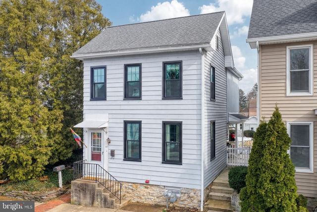 417 S HIGH ST, Mechanicsburg, PA 17055