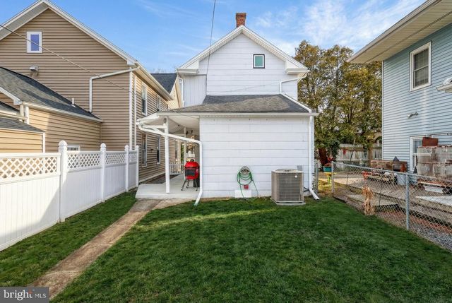 417 S HIGH ST, Mechanicsburg, PA 17055