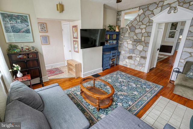 417 S HIGH ST, Mechanicsburg, PA 17055