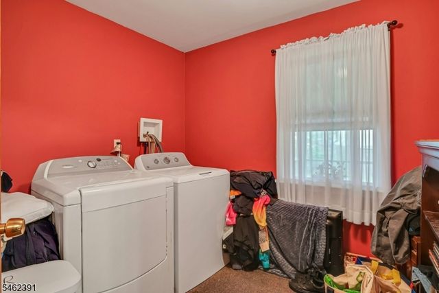 40 Wanaque Ave, Wanaque Boro, NJ 07420
