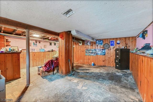 40 Wanaque Ave, Wanaque Boro, NJ 07420
