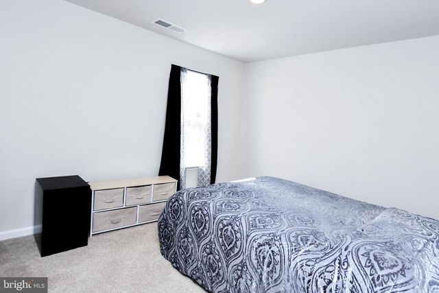 1084 MERRY ELM LN, La Plata, MD 20646