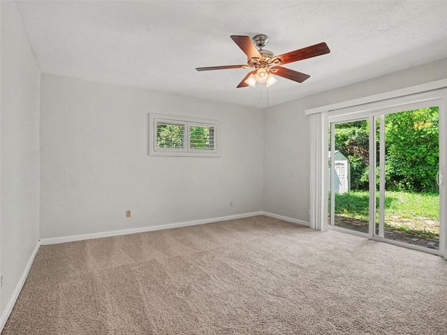 520 LAUREL LANE, Lakeland, FL 33813
