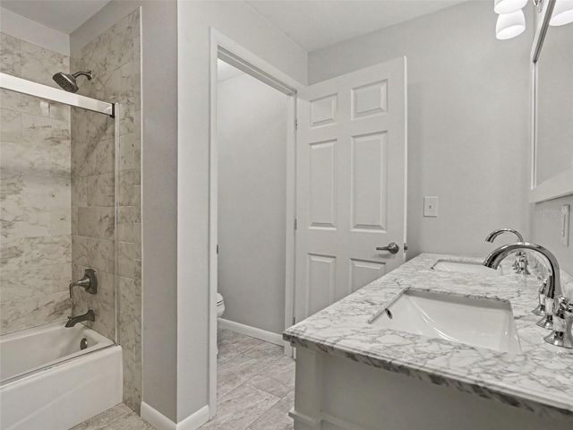 520 LAUREL LANE, Lakeland, FL 33813