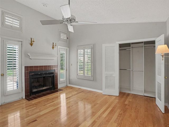 520 LAUREL LANE, Lakeland, FL 33813