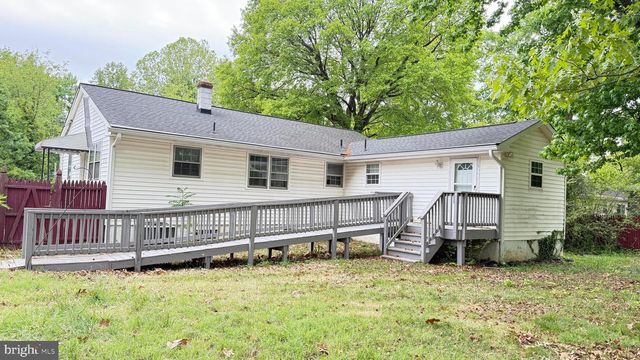 1700 LEE RD, Fort Washington, MD 20744