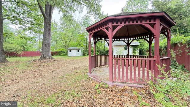 1700 LEE RD, Fort Washington, MD 20744