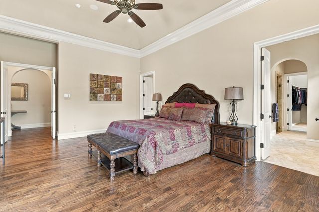 4908 Arbol Court, Benbrook, TX 76126