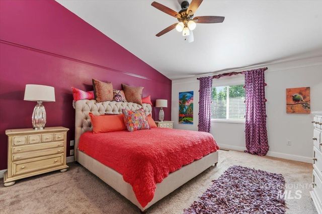6190 N Drake Way, Garden City, ID 83714