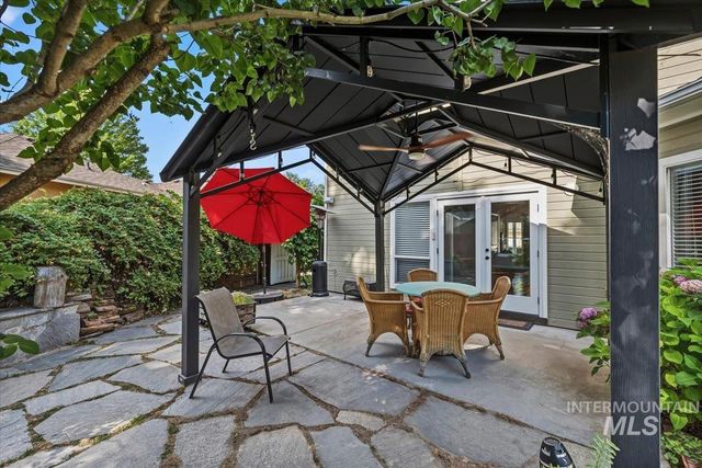 6190 N Drake Way, Garden City, ID 83714