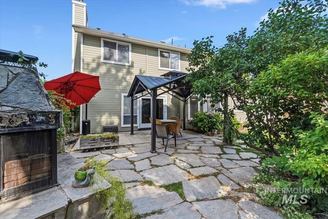 6190 N Drake Way, Garden City, ID 83714
